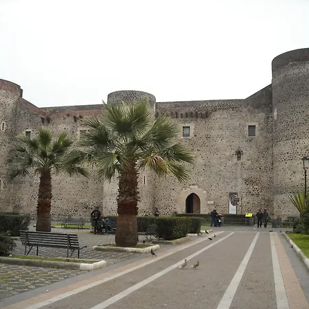 La Casa Di Federico Ii Catania